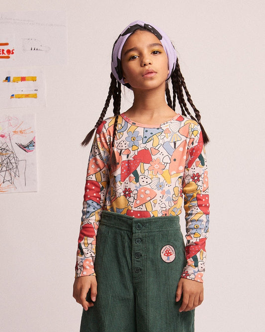 FLYING MUSHROOMS T SHIRT