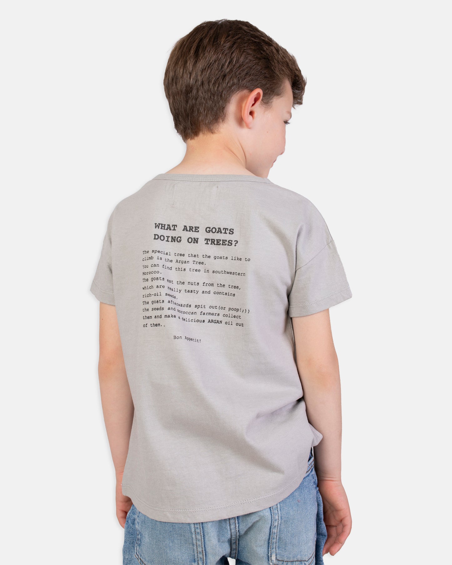 T-SHIRT GOAT ON TREES
