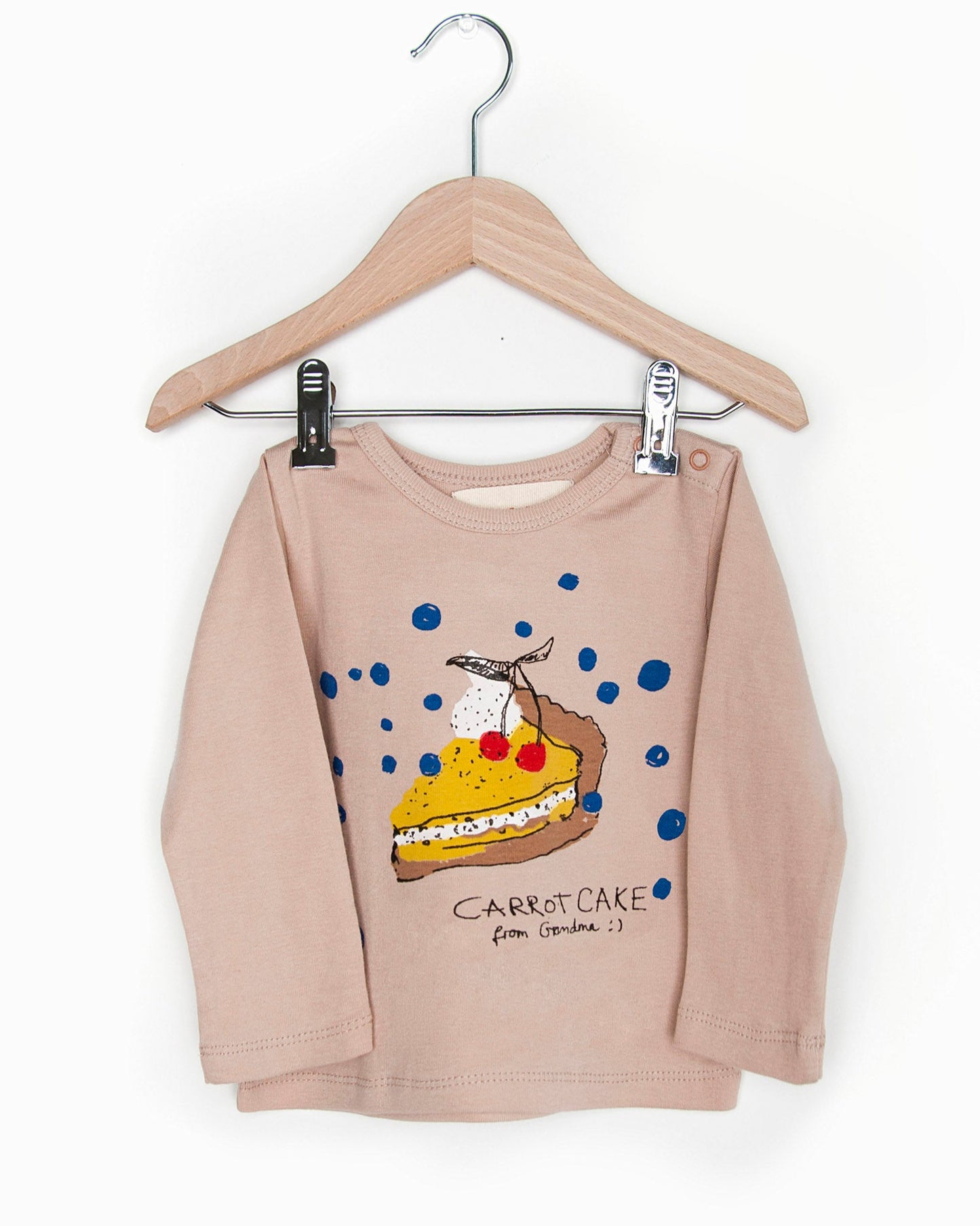CAMISETA DE BEBÉ  GRANDMA´S CARROT CAKE